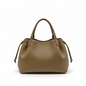Sac brun vue face fond blanc
